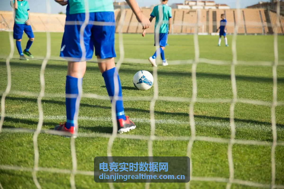 电竞实时数据网LPL选手第三名头像